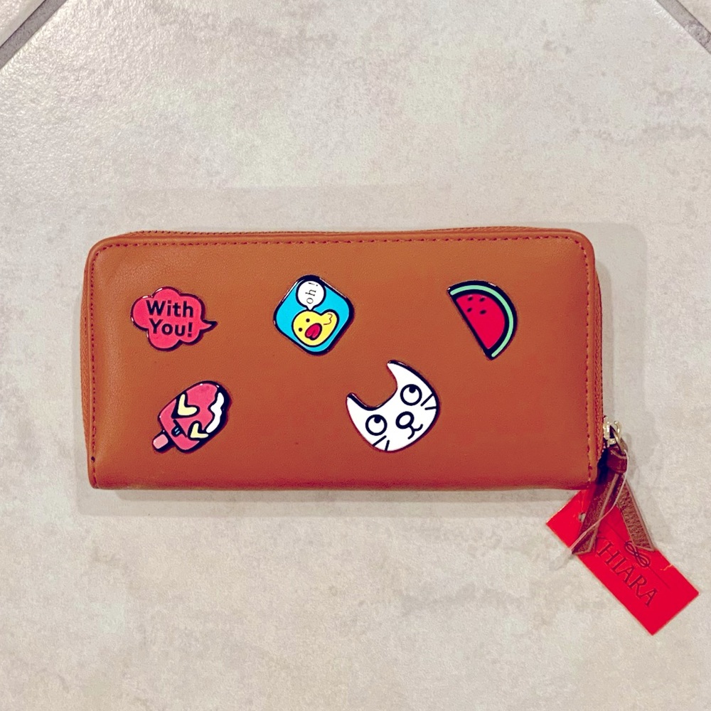 NWT super cute tan zipper wallet